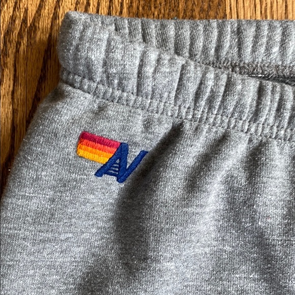 Grey Aviator Nation 5 stripe chevron sweatpants, size S. Excellent condition - Picture 2 of 10